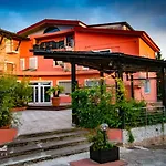 Bed & Breakfast La Torre-1984 3*